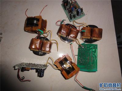 變壓器 君用12伏充電器的變壓器 5個打包出 - 〓非電子交換區〓 - 礦石收音機論壇